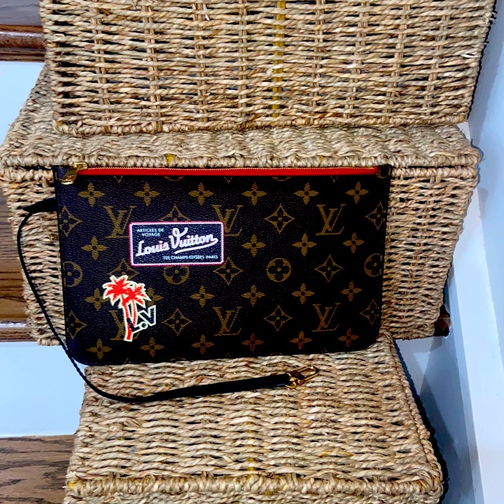 Louie Vuitton Pouch Custom I Can Not Get A Pic Of… - image 1